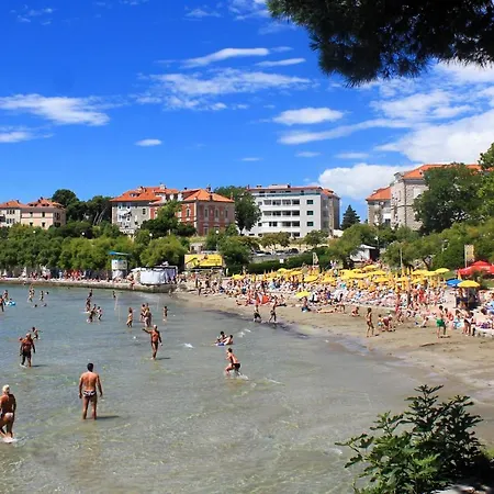 With Wifi - 15933 Split